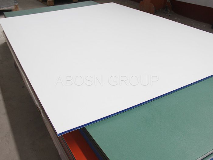 Marine grade with textured surface hdpe boards