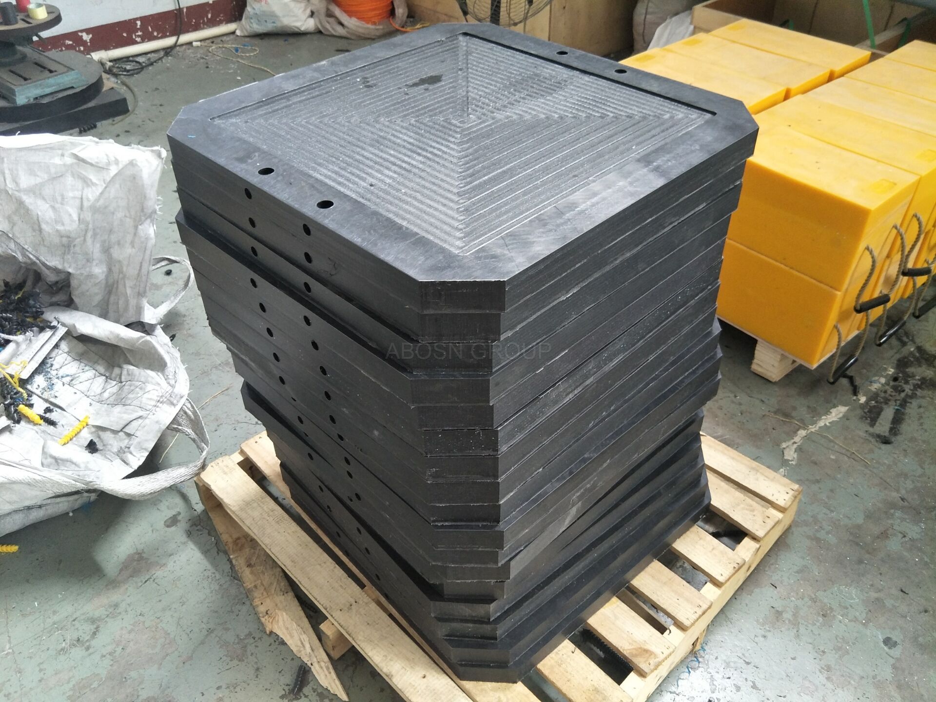 Hot Sale UHMWPE Crane Floats Outrigger Pads for Boom Truck