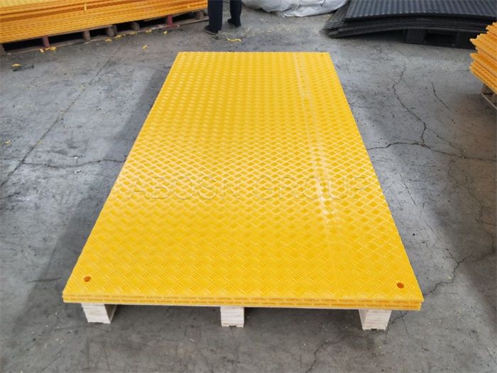 China 4x8 Plastic Ground Protection Mat temporary road mat