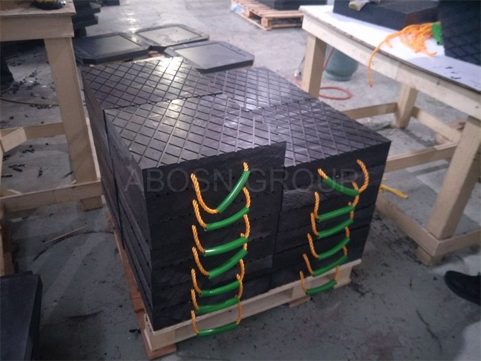 Recycled Black Plastic anti Slip UHMWPE Crane Outrigger Pad