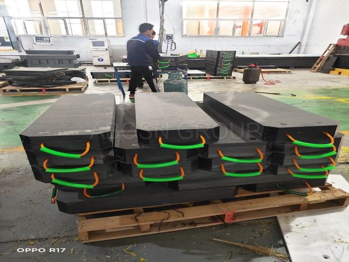 UHMW-PE Crane Mobile outrigger jacking pads