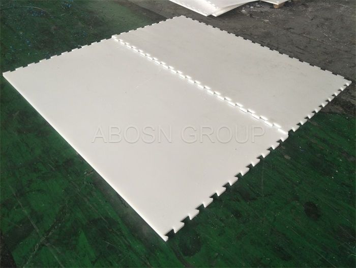 Waterproof Indoor hockey floor skating plastic boards mobile synthetic ice rink for the middle or large amusement park