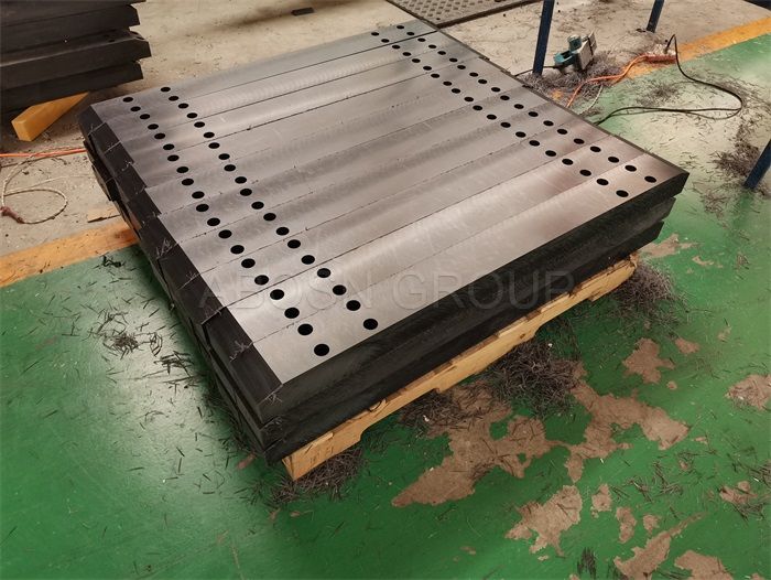 High impact resistant UHMWPE PE polymer amphibious excavator track shoes