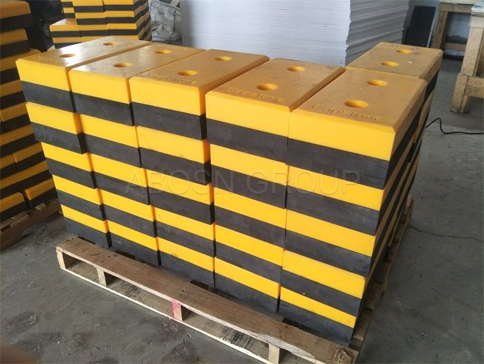 black plastic dock bumper with rubber pads
