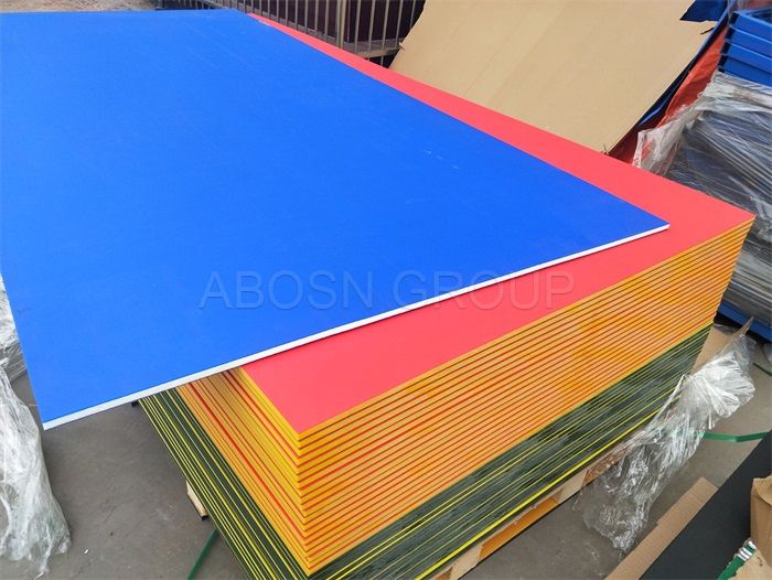 HDPE Blocks Sandwich Colored PE Sheets